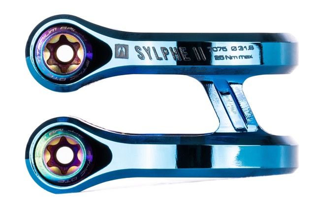 Zacisk Ethic Sylphe V2 31.8 Chrome Blue