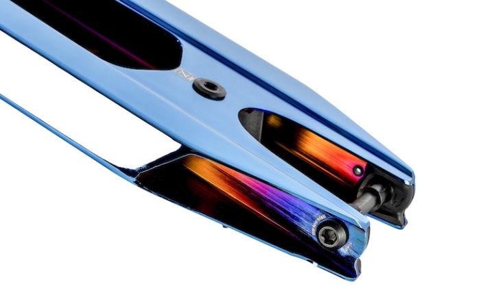 Podest Ethic Pandemonium V2 460 Chrome Blue