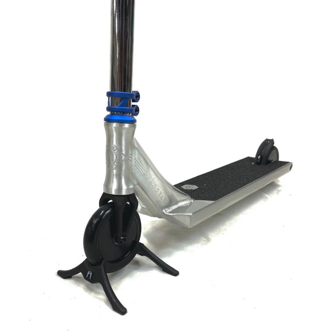 Ethic Pandora T Custom Scooter