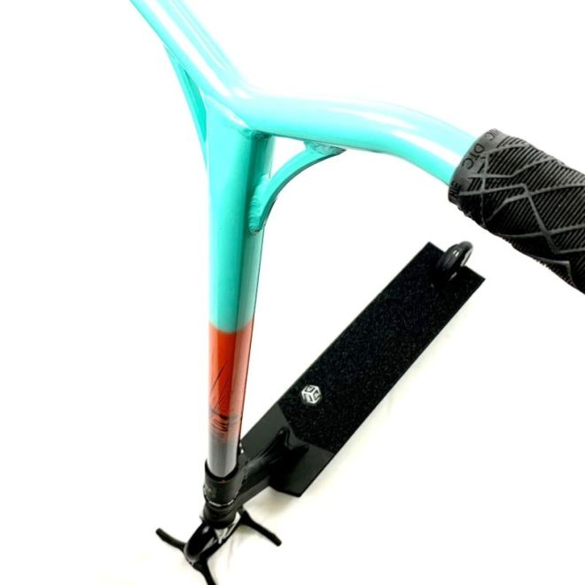 Hulajnoga Custom Ethic Pandoriana SCS