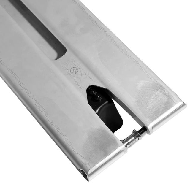 Podest North Unity 7 x 23.5 Matte Silver