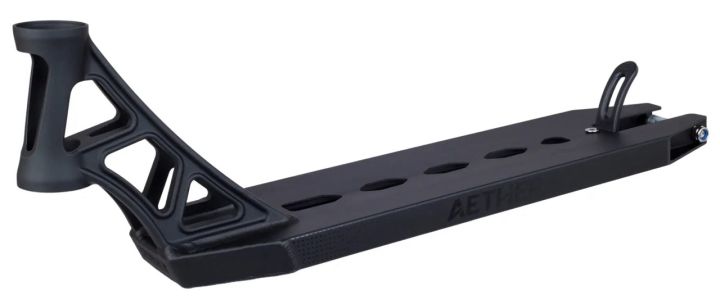 Podest Striker Aether 490 Black